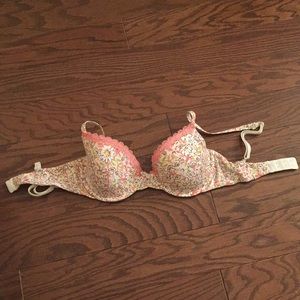 Victoria’s Secret Floral Lace Lined Demi Bra